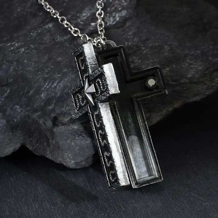 Collier pendentif croix ouvrable avec compartiment Secret Vintage