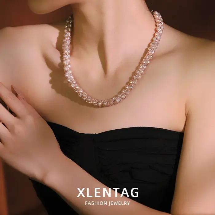 Collier de perles d'eau douce naturelles violettes