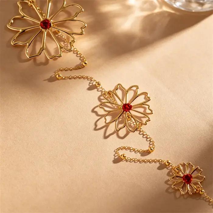 Chaîne de corps bohème à fleurs pour femme, bijou de corps élégant plaqué or argenté, idéal pour les