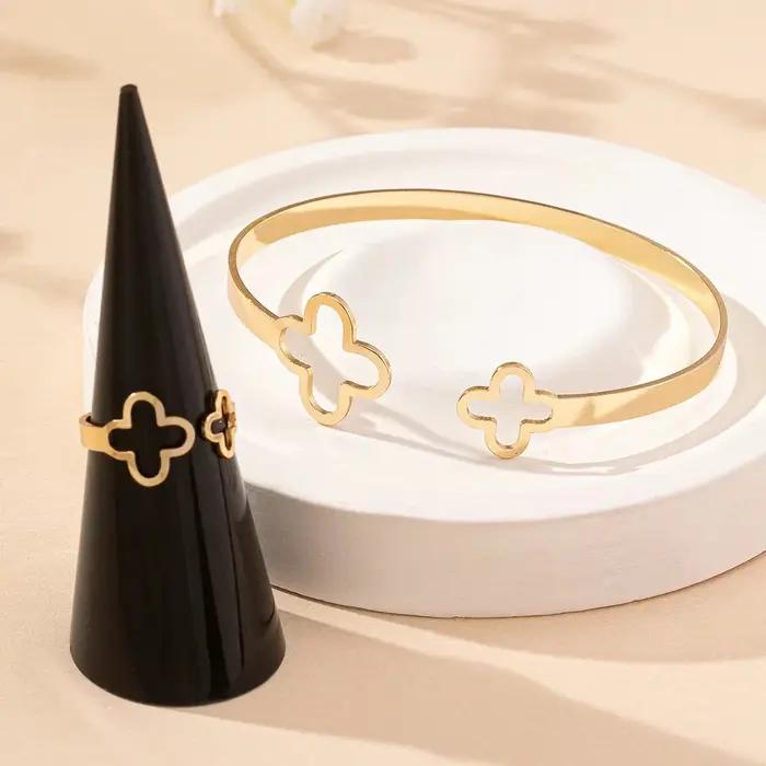 Ensemble de bijoux pour femmes : Bracelet et bague Fleur porte-bonheur