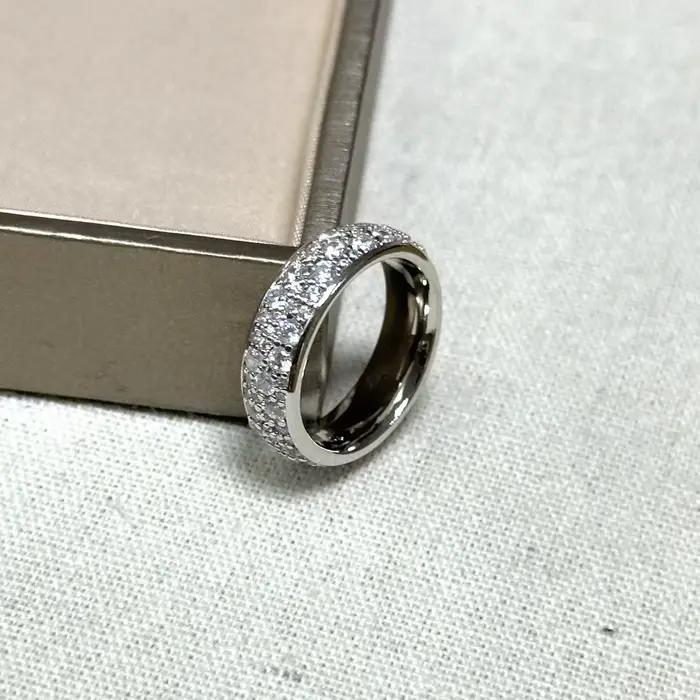 Pomellato Bague pour femme entièrement sertie de diamants, version large, élégante, exquise, en arge