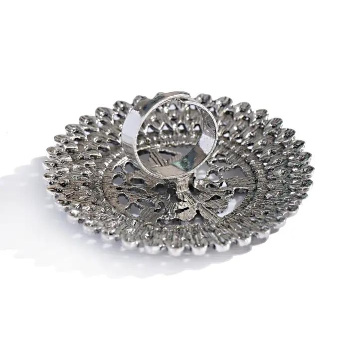 Bague rétro vintage en or avec grande fleur pour femme