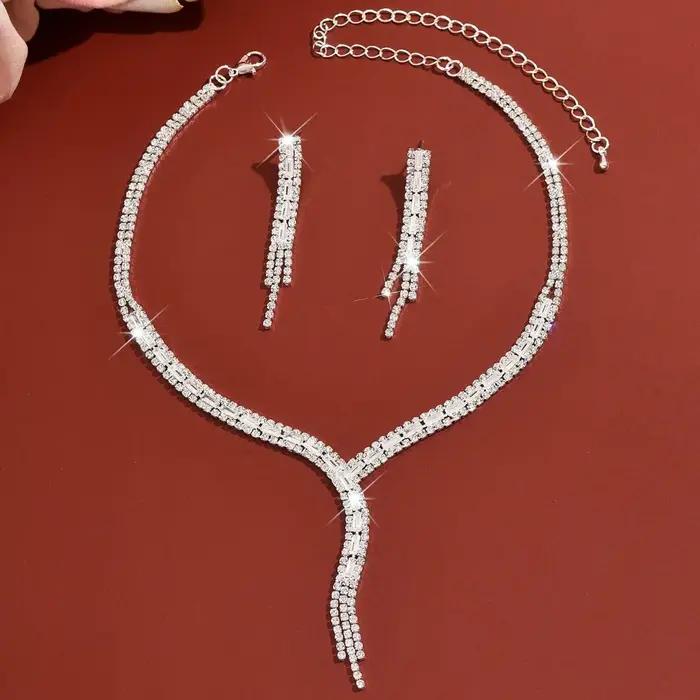 Ensemble de bijoux élégant en forme de Y avec pampilles, collier et boucles d'oreilles pendantes rétro luxueux, ensemble collier et boucles d'oreilles exquis en strass