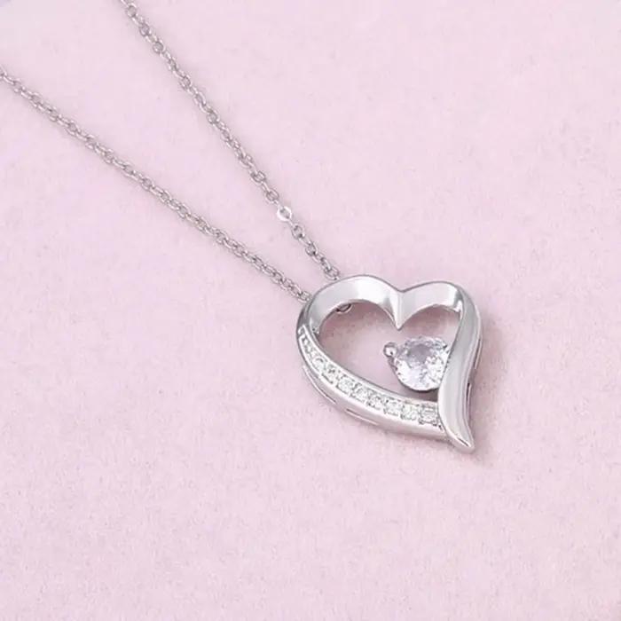 Pendentif en forme de cœur romantique plaqué or ou argent pour femmes cadeau d'anniversaire noël saint valentin bijou d'amour
