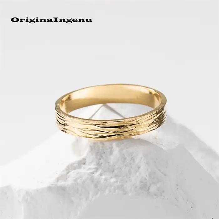 Bague optique remplie d'or 14 carats faite à la main, bague d'empilage personnalisée, bijoux délicat