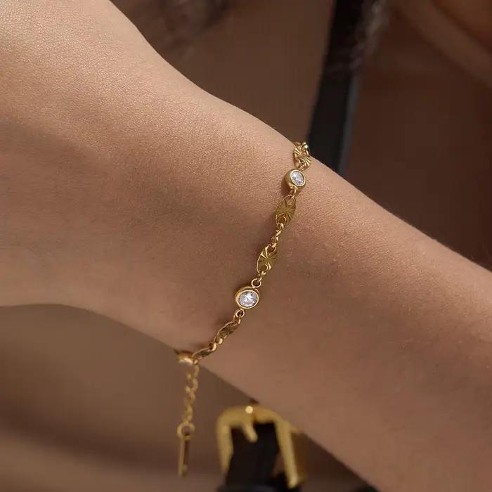Bracelet chaîne et maillons en acier inoxydable finition or pour femme bijou de mode