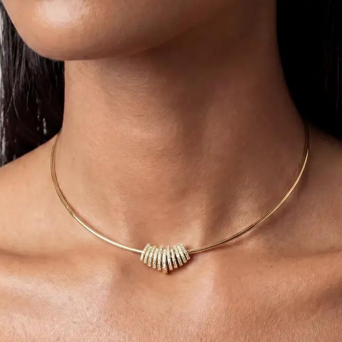 Collier pendentif géométrique couleur or avec zircon cubique 5A pour femme, nouvelle mode 2026, bijoux ras-du-cou carrés en CZ