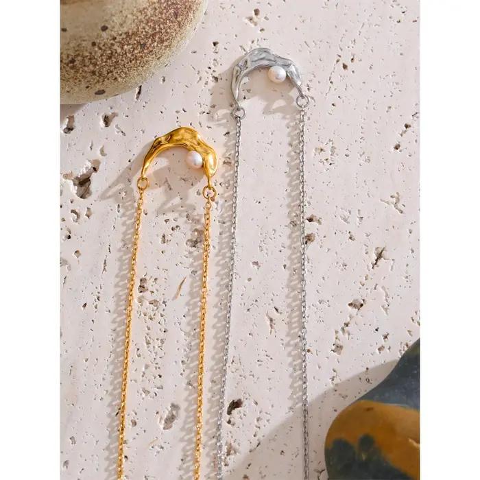 Yhpup – collier avec pendentif en forme de lune et de perles naturelles