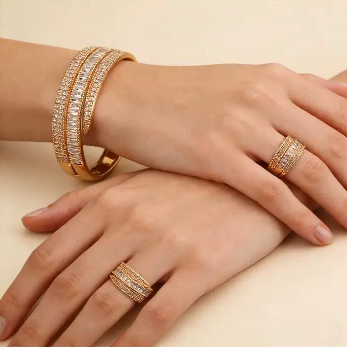Élégant ensemble bague et bracelet baguette en oxyde de zirconium plaqué or, bijoux manchette ouverte empilables pour femme, usage quotidien et rendez-vous galants