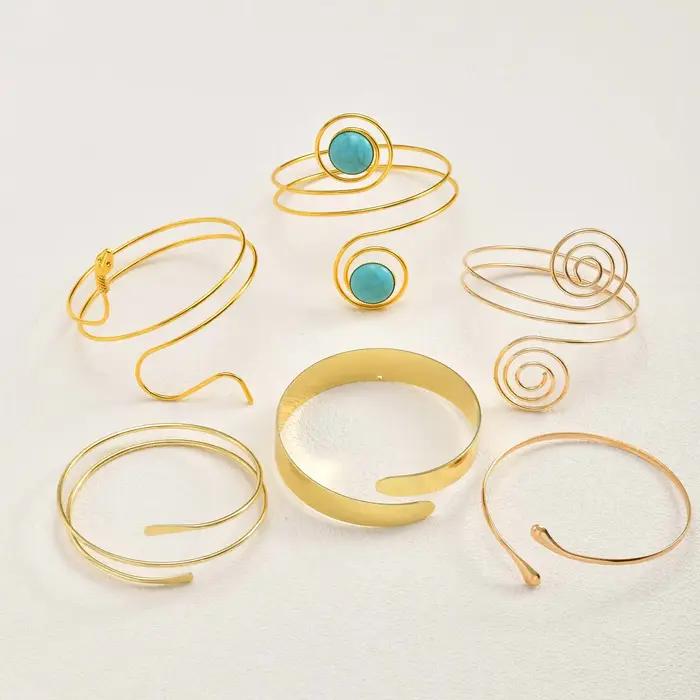 Bracelet de manchette ajustable en acier inoxydable plaqué argent avec motif géométrique élégant pour femmes occasions spéciales