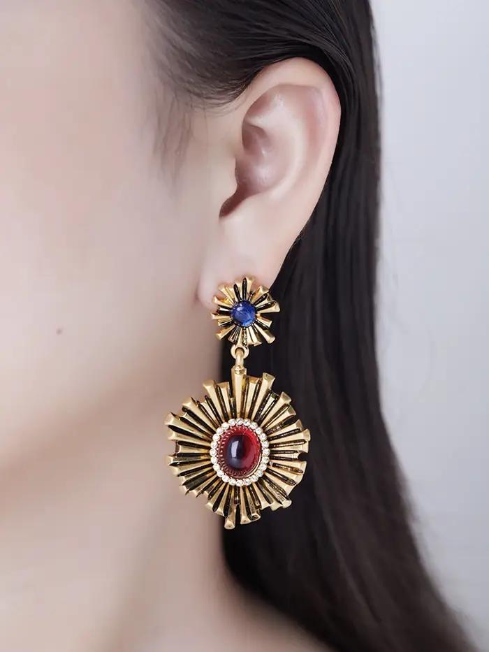 Boucles d'oreilles pendantes en métal irrégulier
