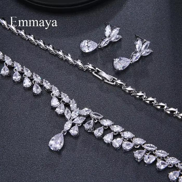 Emmaya – collier et boucles d'oreilles scintillantes en Zircon cubique