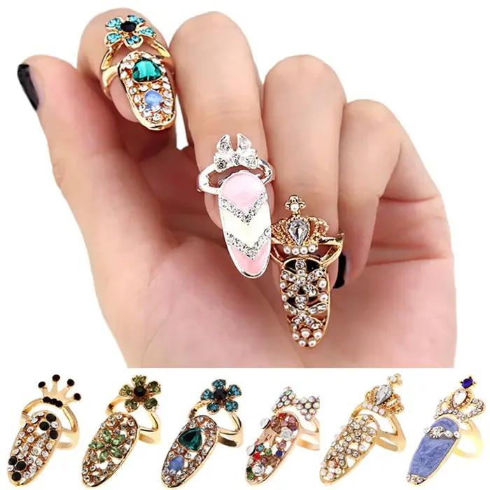Bague à ongles en cristal et strass pour femmes