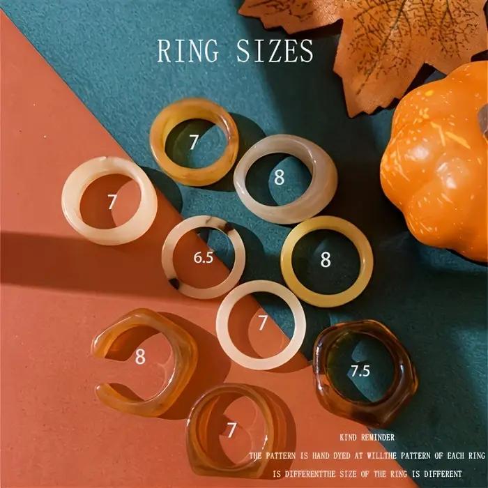 Bague multicolore en résine style rétro bohème pour femmes à porter et empiler pour toutes occasions