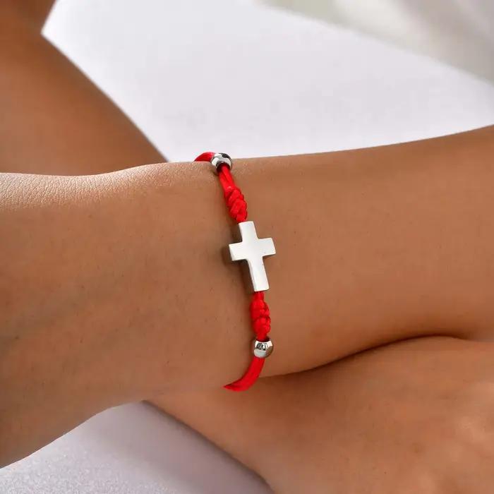 Bracelet croisé en corde tressée rouge pour femmes