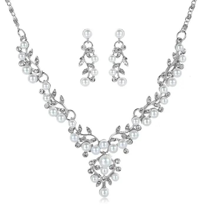 Parures de bijoux vintage en fausses perles pour femmes, collier et boucles d'oreilles tendance à motif floral, accessoires pour mariage et soirée