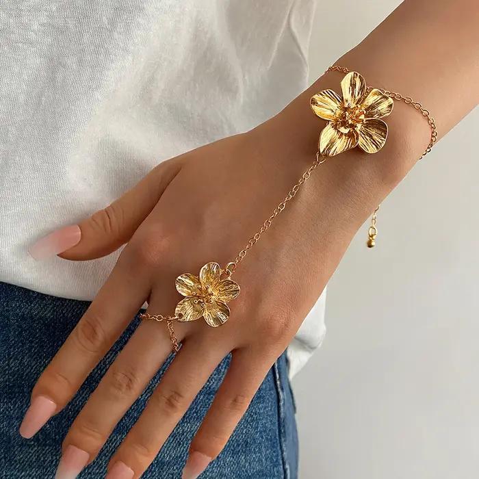Bracelet de doigt pour femme, série Océan d'été, motif fleur, étoile de mer, perle, couleur or, bijou de main tendance pour les vacances, accessoire cadeau