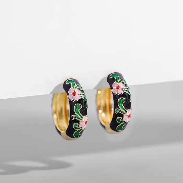 Boucles d'oreilles créoles petites Bohème colorées en émail