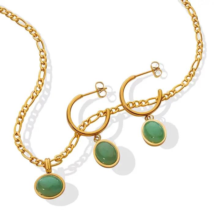 Ensemble de bijoux ethnique en acier inoxydable plaqué or avec pendentif d'aventurine verte pour femmes occasions spéciales