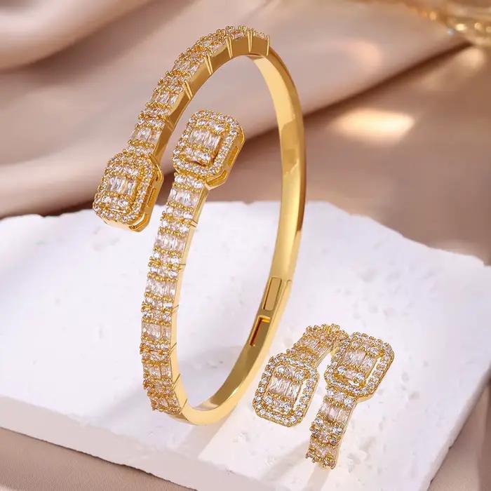 Nouvel ensemble bague et bracelet géométrique carré brillant en zircone cubique Yupsk, avec baguette CZ, bracelet ouvert, bijoux de luxe, cadeau