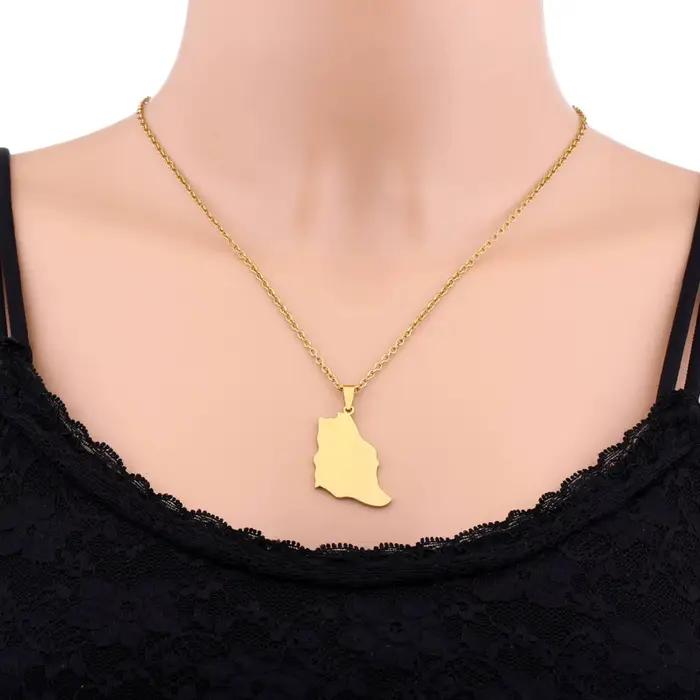 Collier Pendentif Carte de l'Arabie Saoudite Bijou en Acier Inoxydable Cadeau Patriotique pour Femmes et Hommes Occasions Spéciales