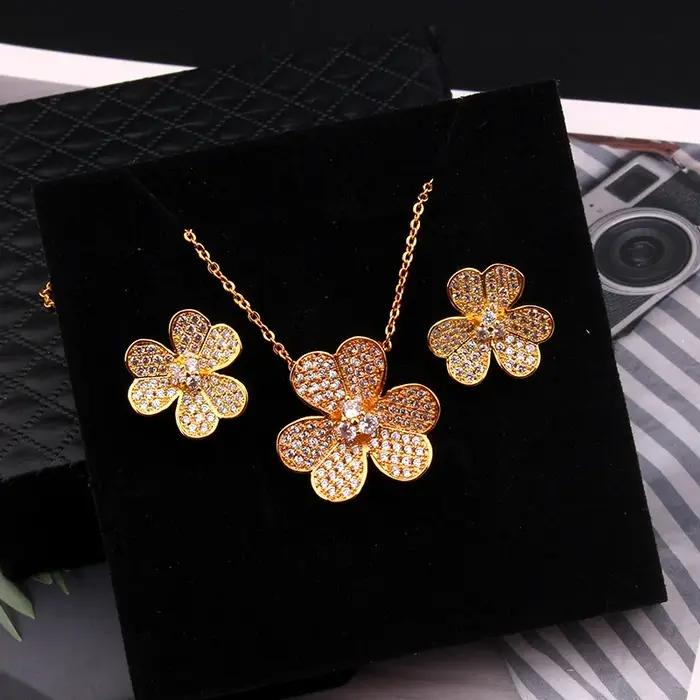 Mode luxe mignon géométrie cubique Ziron classique breloques collier fiançailles mariée boucle d'oreille ewelry cuivre dame cadeau
