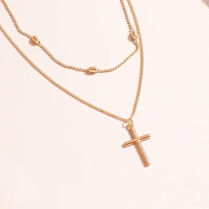 Collier pendentif croix romantique pour femmes