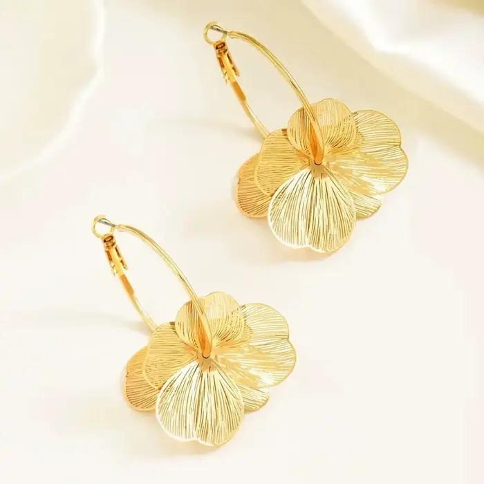 Boucles d'oreilles créoles Vintage dorées à fleurs creuses Double couche pour femmes, pour un usage quotidien, cadeau de bijoux parfait