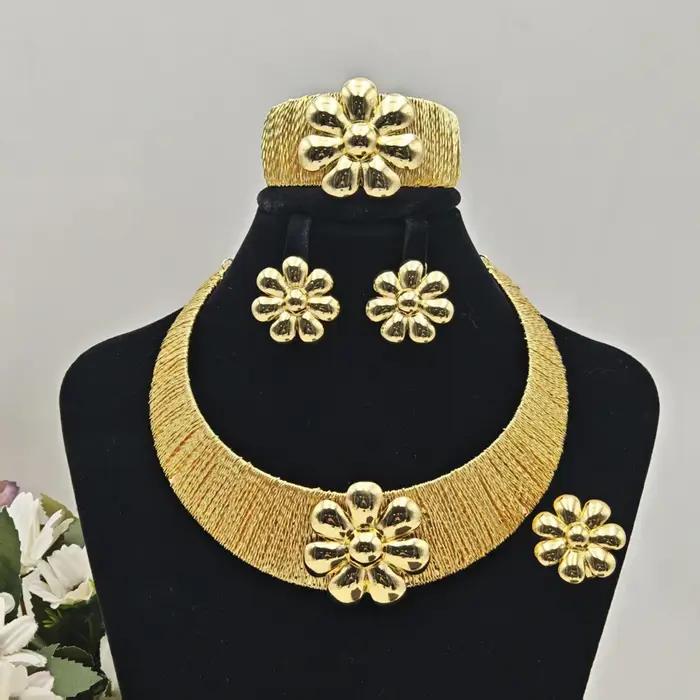 Ensemble de bijoux de luxe en or pour femmes