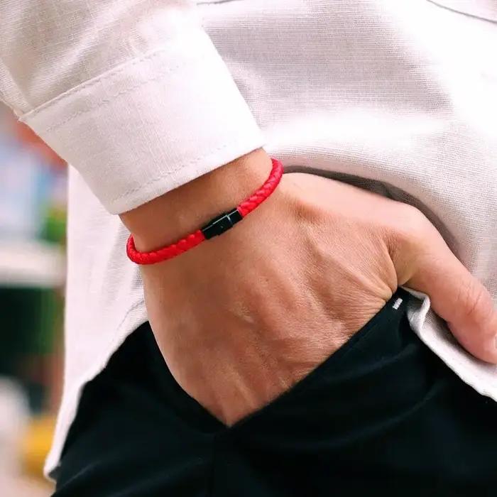 Grade A quille corde Bracelet hommes Femme chanceux fil rouge