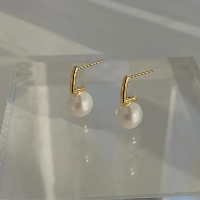 Boucles d'oreilles à tige en perles plaquées or pour femmes avec certificat NGGC, argent sterling 925, design géométrique, pour anniversaire et autres occasions spéciales