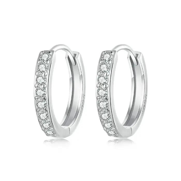 Boucles d'oreilles créoles en argent sterling 925 serties de zirconium blanc élégantes pour femme occasions spéciales