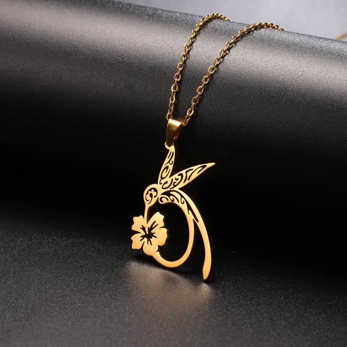 Collier pendentif Fleur Colibri acier inoxydable couleur or pour femmes occasions spéciales mariage anniversaire cadeau fantastique