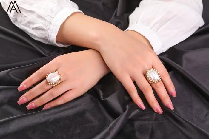 Bague de fiançailles en perle naturelle plaquée or, bande réglable, ensemble de zircone tendance, bijoux exquis, cadeau romantique, bague pour femme