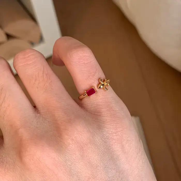 Bague Pinky en or Iris rubis de Style Royal pour femmes