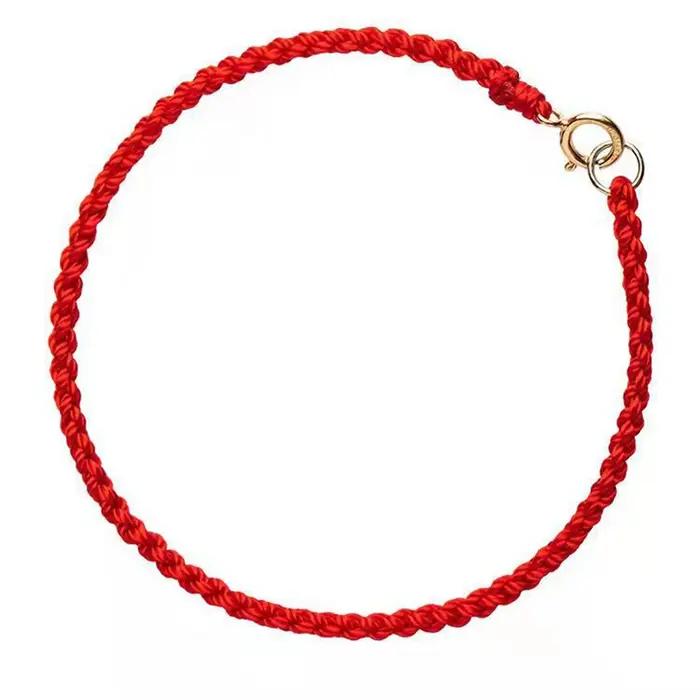 Bracelet à cordes rouges avec fermoir plaqué or