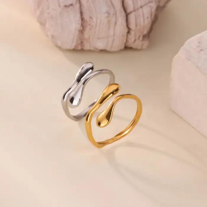 Bagues tendance pour femmes Plaqué or 18 carats Bague ajustable géométrique en acier inoxydable