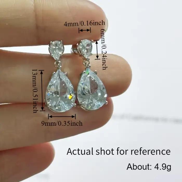 Huitan – boucles d'oreilles pendantes simples et élégantes pour femmes, en forme de larme en cristal, zircone cubique, de luxe, pour mariée, mariage, bijoux tendance