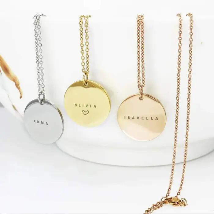 Collier Ras du Cou avec Nom Gravé Personnalisé en Acier Inoxydable