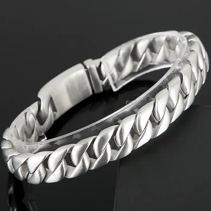 Bracelet homme brossé TrustyLan en acier inoxydable et titane pour occasions spéciales et cadeaux d'anniversaire pour lui