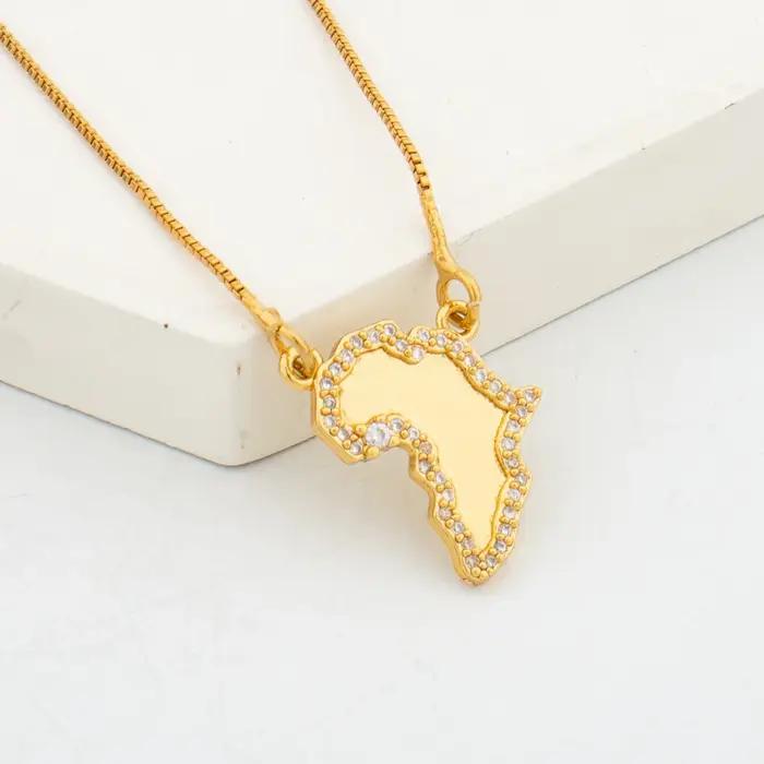 Ensemble de bijoux en or plaqué pour femmes, collier et boucles d'oreilles géométriques, idéal pour mariages et cérémonies de fiançailles