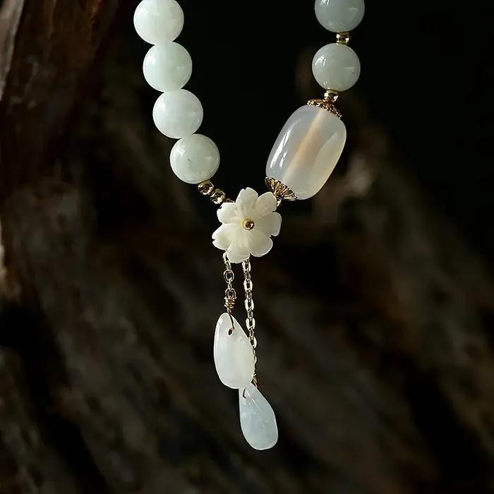 Bracelet de perles d'agate émeraude de jade naturel réglable pour femmes occasions spéciales engagement romantique naturel