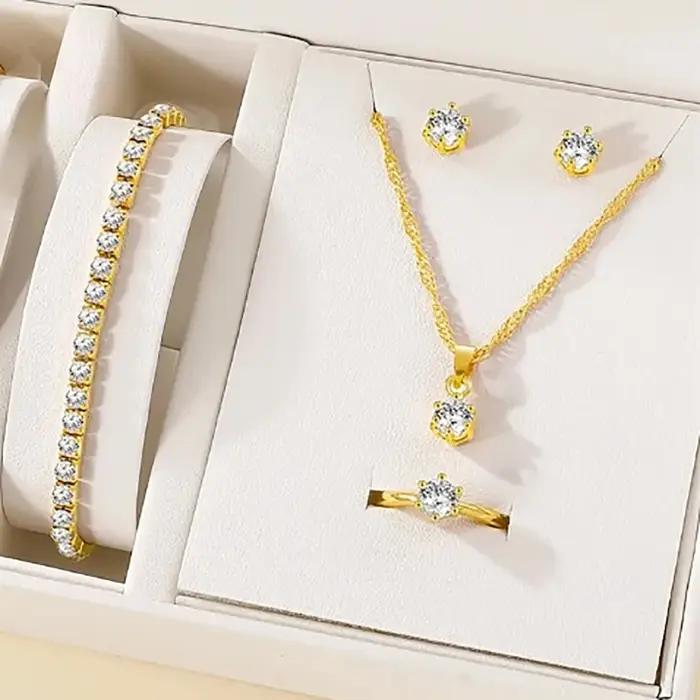 Ensemble de bijoux en cristal de mode polyvalent