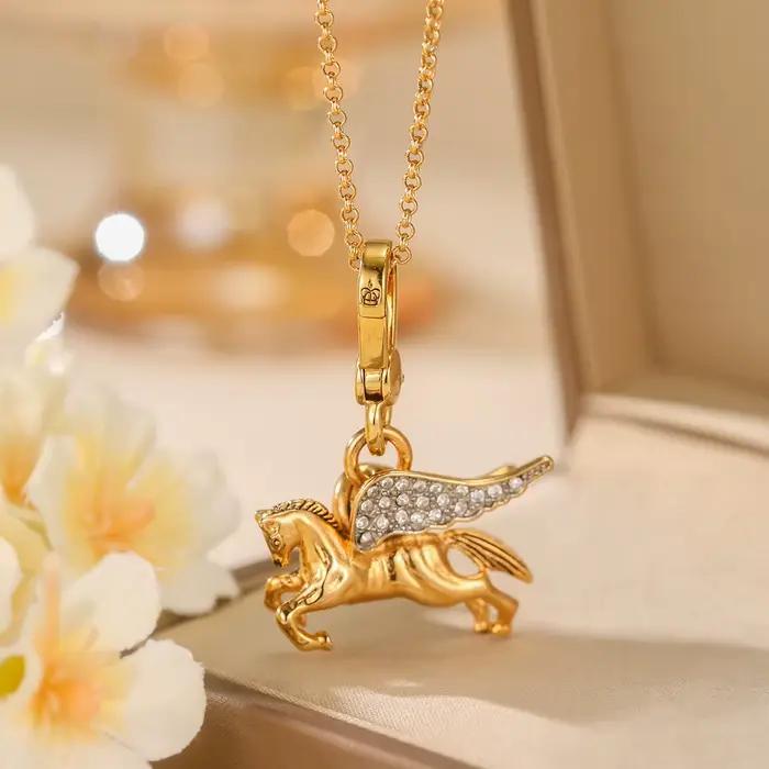 Mode luxe Faux Zircon ailes doré Pegasus pendentif collier pour les femmes Cool petite fête bijoux s