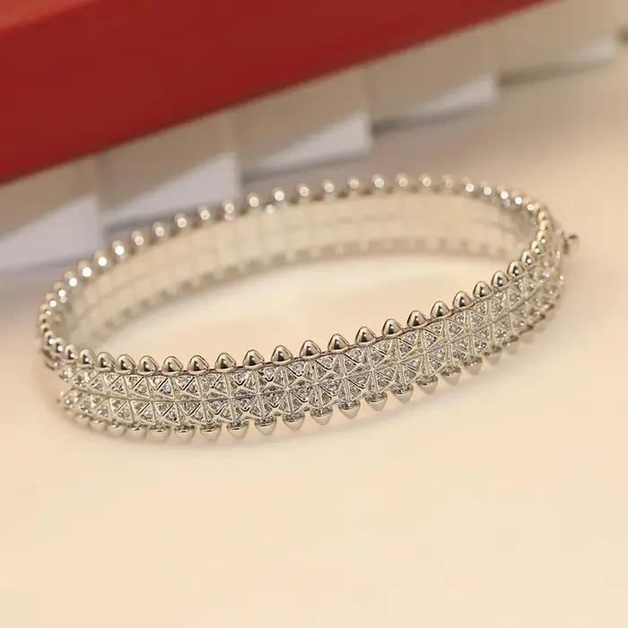 Bracelet personnalisé et à la mode pour femme