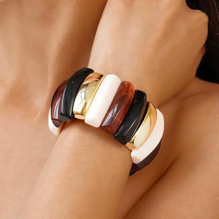 Bohomia – Bracelet géométrique épais empilable pour femmes, Design acrylique, style Boho, perles de prisme triangulaire élastique, bijoux 2025