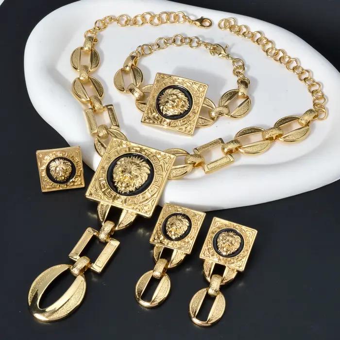 Ensemble de bijoux plaqués or pour femmes