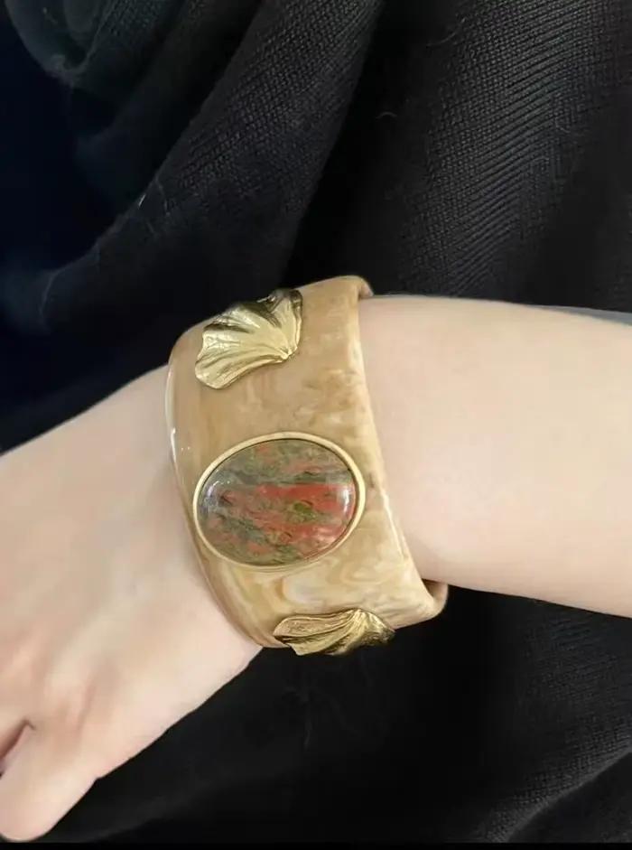 Bijoux européens et américains – bracelet en résine métallique émail personnalisé en forme de cœur, haut de gamme et de style simple