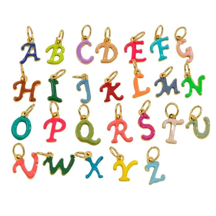 A-Z en acier inoxydable anglais lettre colorcomparator creux pendentif gouttes d'huile breloques bricolage collier bracelet bijoux exécutif