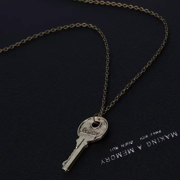 Collier à breloques Vintage pour hommes et femmes